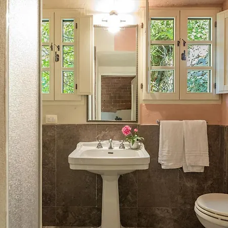 Luce Villa Gambassi Terme
